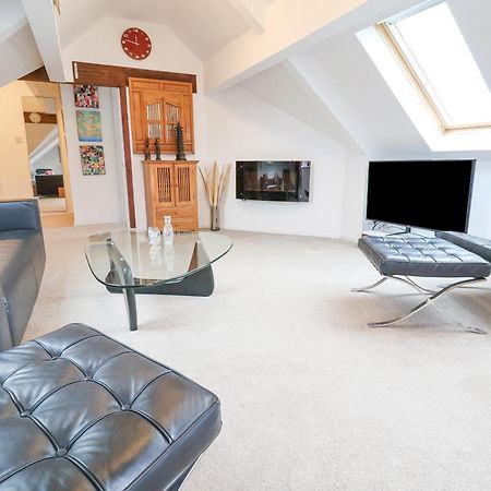 Dragon's Den Appartement Chester Buitenkant foto